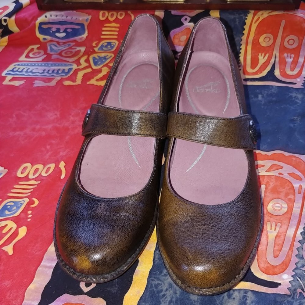 DANSKO ADELLE Brush Brown Leather Mary Jane Flat